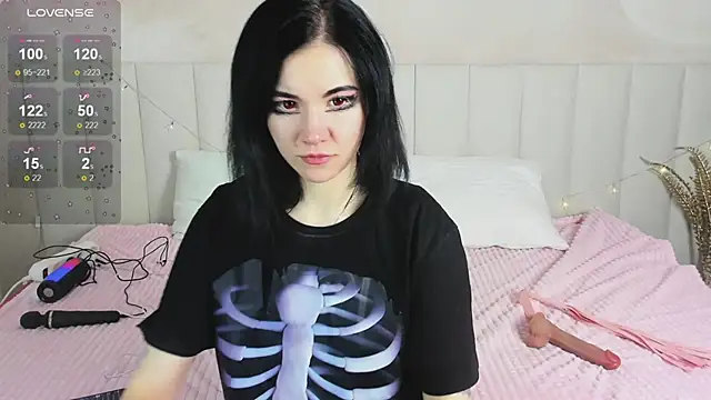 Lina Moony online show from 01.16.26