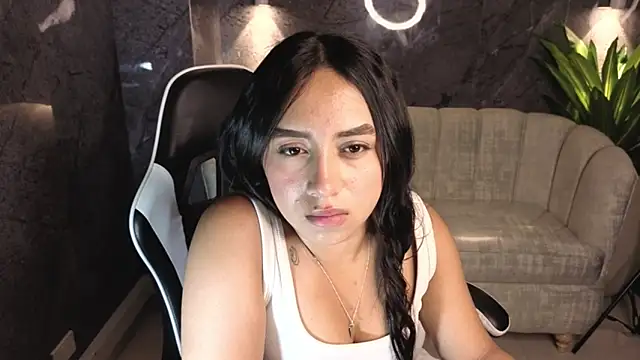 Juliana Tx online show from 02.12.26