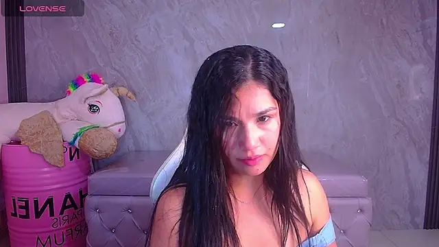 Snapshot of Violetta_jhonson_a chatting on 12.04.25 Violetta jhonson a online show from 12.04.25