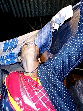 Snapshot of Neetujk chatting on 11.17.25 Neetujk online show from 11.17.25