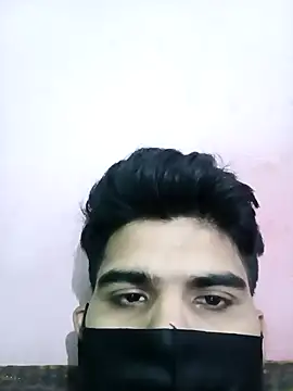 Snapshot of hotyyyyjonny chatting on 11.12.25 hotyyyyjonny online show from 11.12.25