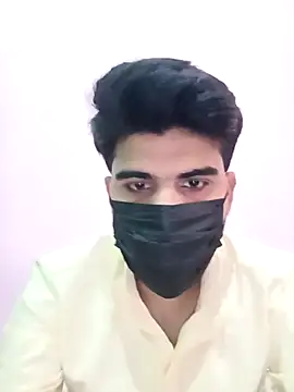 Snapshot of hotyyyyjonny chatting on 11.24.25 hotyyyyjonny online show from 11.24.25