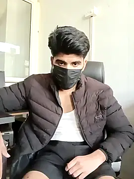 Snapshot of hotyyyyjonny chatting on 11.25.25 hotyyyyjonny online show from 11.25.25