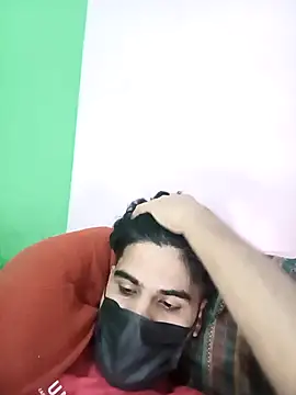 Snapshot of hotyyyyjonny chatting on 12.16.25 hotyyyyjonny online show from 12.16.25