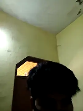 Snapshot of hotyyyyjonny chatting on 02.28.26 hotyyyyjonny online show from 02.28.26