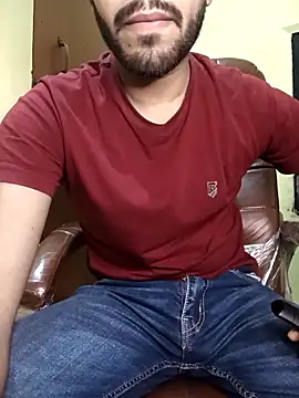 Snapshot of hotyyyyjonny chatting on 04.01.26 hotyyyyjonny online show from 04.01.26