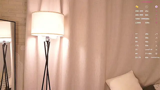 Snapshot of Love_audirs6 chatting on 02.14.26 Love audirs6 online show from 02.14.26