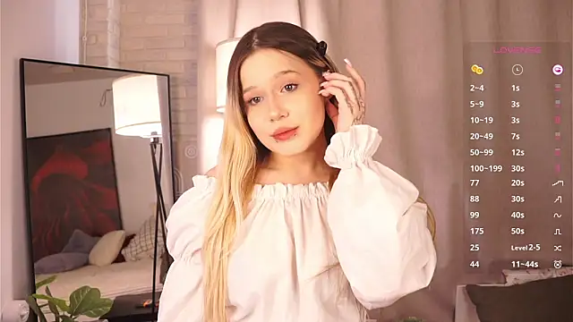 Snapshot of Love_audirs6 chatting on 02.18.26 Love audirs6 online show from 02.18.26