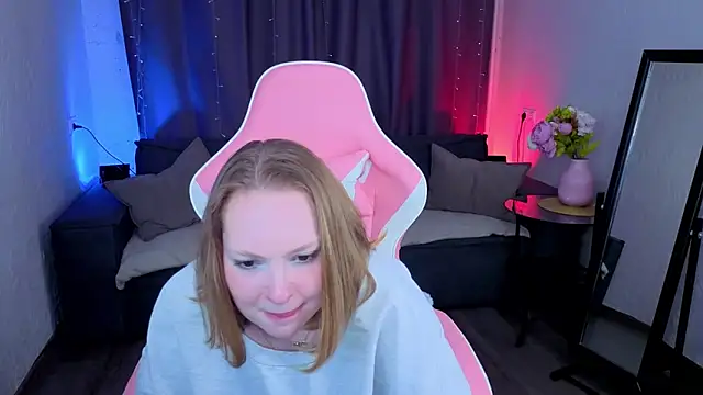 Elizabeth Walson online show from 11.13.25