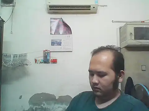 Snapshot of linhlinhthan chatting on 11.26.25 linhlinhthan online show from 11.26.25