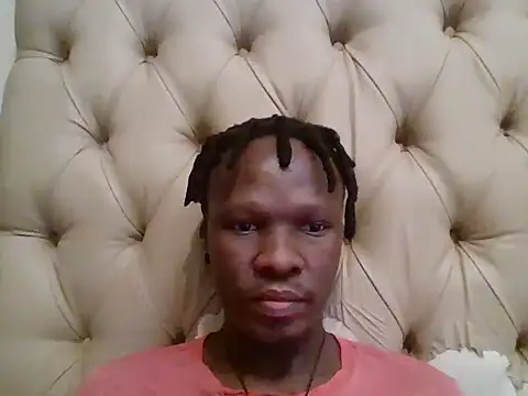 Snapshot of Tyrod30 chatting on 11.21.25 Tyrod30 online show from 11.21.25