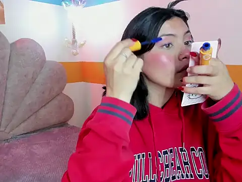 Brandy collinss online show from 12.04.25