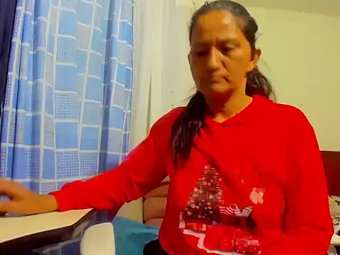 Snapshot of Tiff_Dirty69 chatting on 11.28.25 Tiff Dirty69 online show from 11.28.25