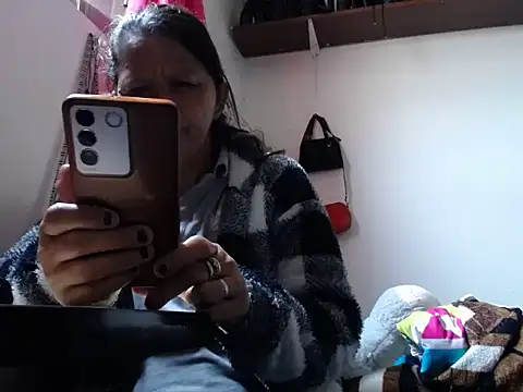 Snapshot of Tiff_Dirty69 chatting on 02.06.26 Tiff Dirty69 online show from 02.06.26