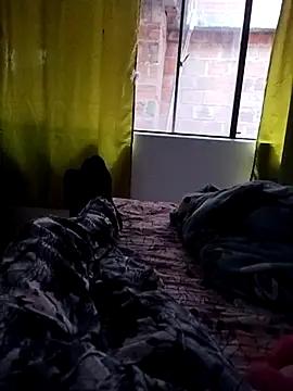 Snapshot of Chris____Col chatting on 11.29.25 Chris Col online show from 11.29.25