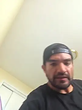 Snapshot of piggylatino chatting on 02.22.26 piggylatino online show from 02.22.26