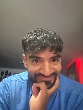 Snapshot of piggylatino chatting on 04.03.26 piggylatino online show from 04.03.26