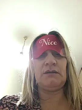 Tania9  online show from 11.14.25