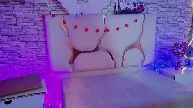 Joselyn tay online show from 02.12.26