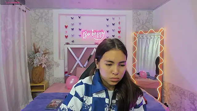 ISABELA TAY online show from 03.07.26