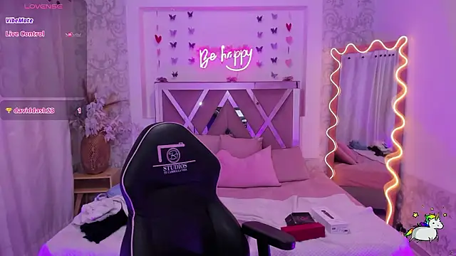 ISABELA TAY online show from 03.14.26