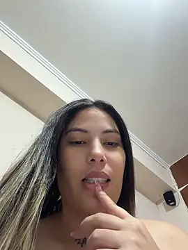 Anna Bitch Disgusting online show from 05.23.26