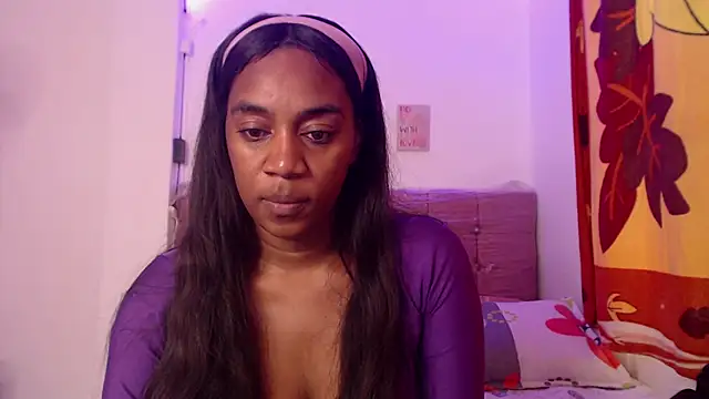 AishaOwens online show from 03.03.26