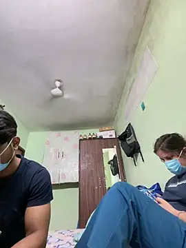 Snapshot of Cute_hotzara chatting on 03.11.26 Cute hotzara online show from 03.11.26