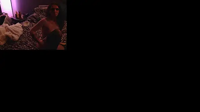 Snapshot of Donster907 chatting on 11.21.25 Donster907 online show from 11.21.25