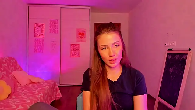 Snapshot of Aurora_Glow21 chatting on 05.20.26 Aurora Glow21 online show from 05.20.26