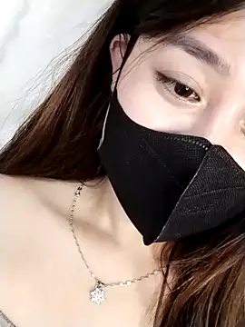 MiCandy-Lovee online show from 11.15.25