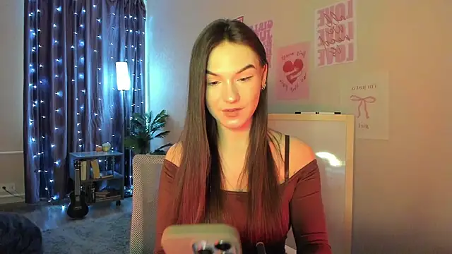 luna lust 212 online show from 03.20.26