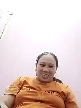 Snapshot of xuan-ha chatting on 12.22.25 xuan-ha online show from 12.22.25