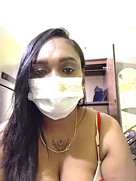 Snapshot of Dharshini98 chatting on 02.03.26 Dharshini98 online show from 02.03.26