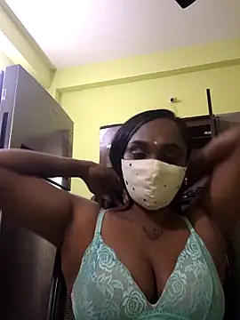 Snapshot of Dharshini98 chatting on 02.11.26 Dharshini98 online show from 02.11.26