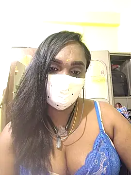 Snapshot of Dharshini98 chatting on 02.19.26 Dharshini98 online show from 02.19.26