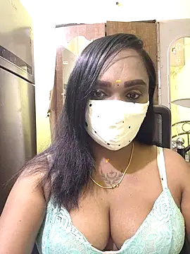 Snapshot of Dharshini98 chatting on 02.23.26 Dharshini98 online show from 02.23.26