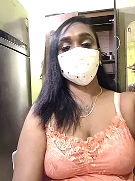 Snapshot of Dharshini98 chatting on 02.26.26 Dharshini98 online show from 02.26.26