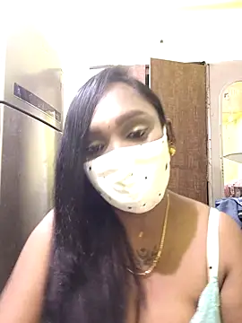 Snapshot of Dharshini98 chatting on 02.28.26 Dharshini98 online show from 02.28.26