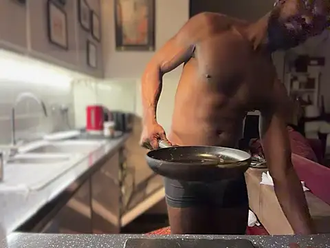 Snapshot of SirDaddylicious chatting on 01.18.26 SirDaddylicious online show from 01.18.26