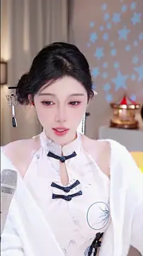 Snapshot of UUsweet chatting on 11.25.25 UUsweet online show from 11.25.25