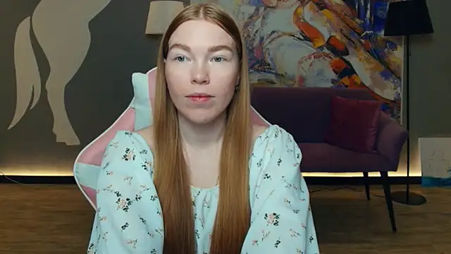 Snapshot of LavetaShiroma chatting on 12.18.25 LavetaShiroma online show from 12.18.25