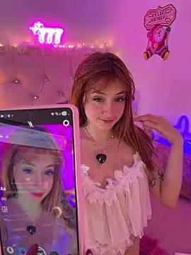 Teenjenn  online show from 12.03.25