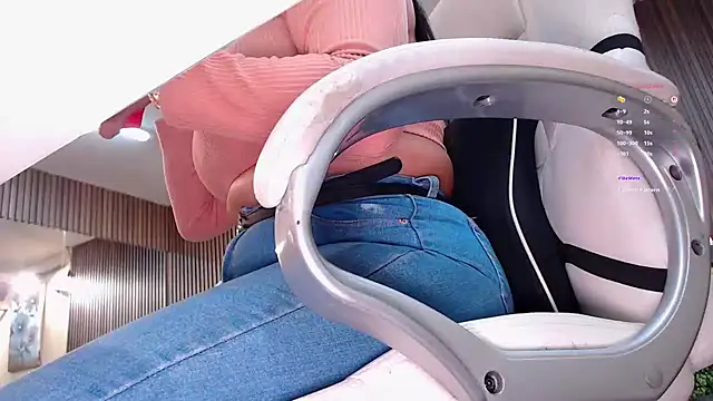 ElliSmith online show from 12.16.25