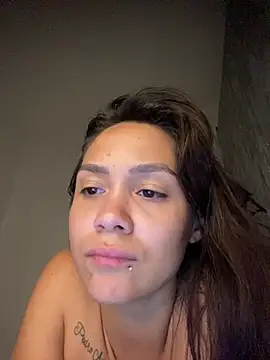 Snapshot of carolsapequinha chatting on 07.08.26 carolsapequinha online show from 07.08.26