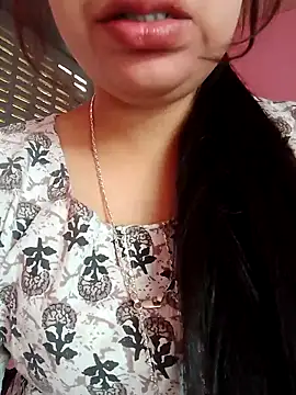 isha sharma2002 online show from 12.03.25