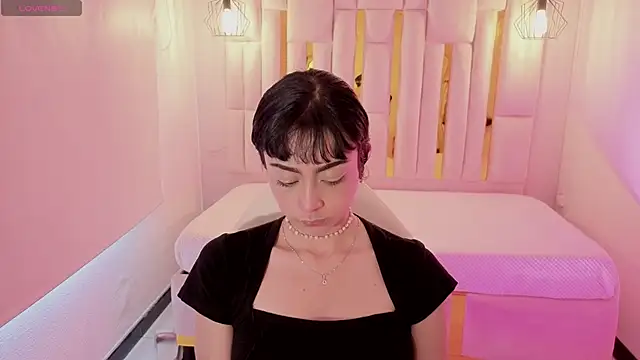 Crystall sweett online show from 11.22.25