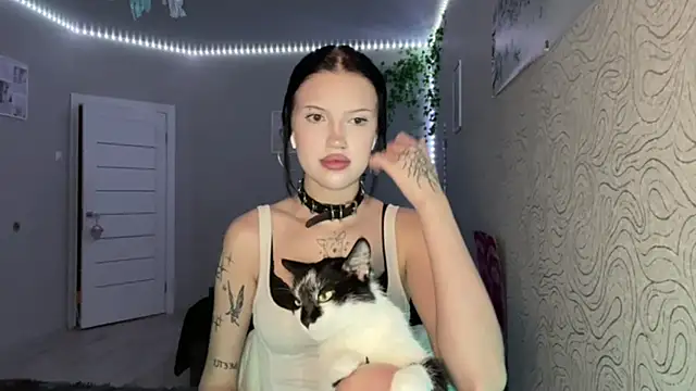 JuliaElse online show from 12.19.25