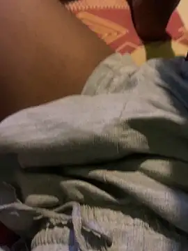 Snapshot of Sensational_grip chatting on 02.04.26 Sensational grip online show from 02.04.26