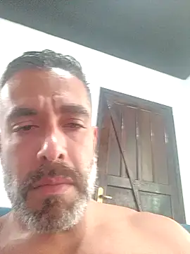 Snapshot of leninjamaster chatting on 02.05.26 leninjamaster online show from 02.05.26